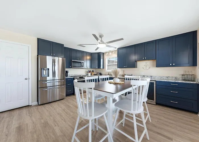 Holiday home South Of Somewhere Beachfront With Private Pool, Gulf & Bay Views Gulf Shores