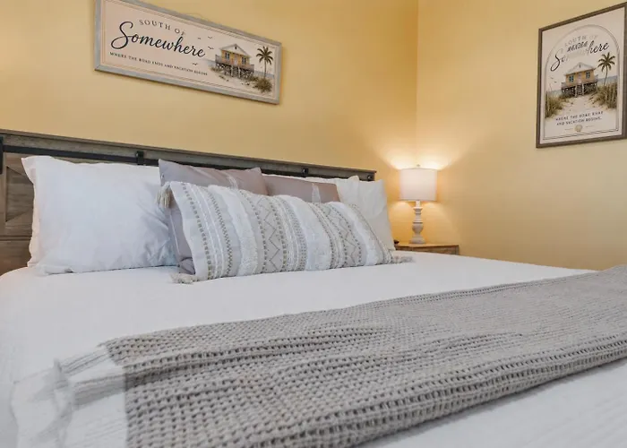 South Of Somewhere Beachfront With Private Pool, Gulf & Bay Views * Gulf Shores