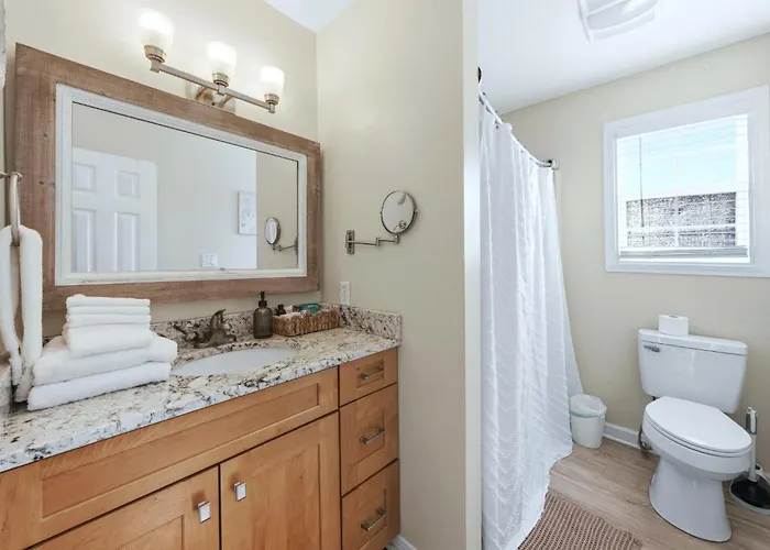 South Of Somewhere Beachfront With Private Pool, Gulf & Bay Views
